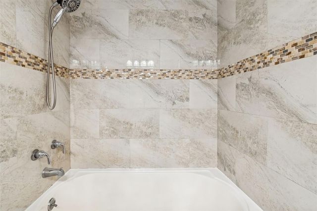 2302 S MANHATTAN AVENUE 213, Tampa, FL 33629