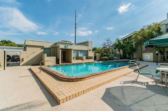 2302 S MANHATTAN AVENUE 213, Tampa, FL 33629