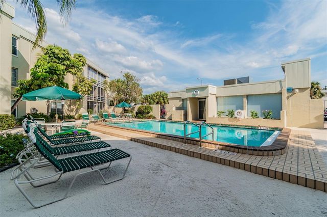 2302 S MANHATTAN AVENUE 213, Tampa, FL 33629