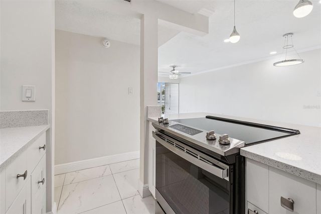 2302 S MANHATTAN AVENUE 213, Tampa, FL 33629