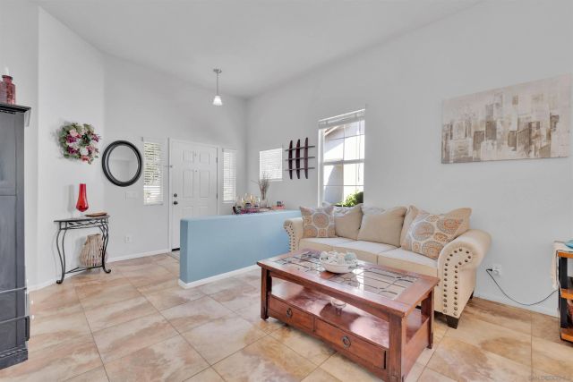 2221 Orange Grove Pl., Escondido, CA 92027