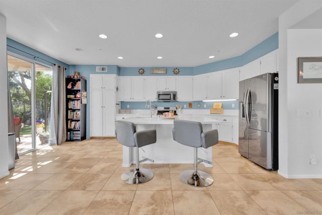 2221 Orange Grove Pl., Escondido, CA 92027