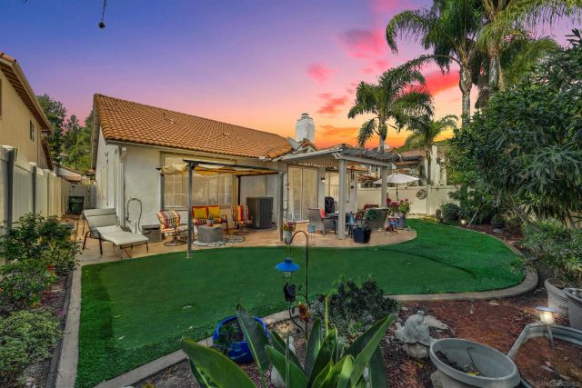 2221 Orange Grove Pl., Escondido, CA 92027