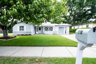 2136 Ridgeway Street, Arlington, TX 76010