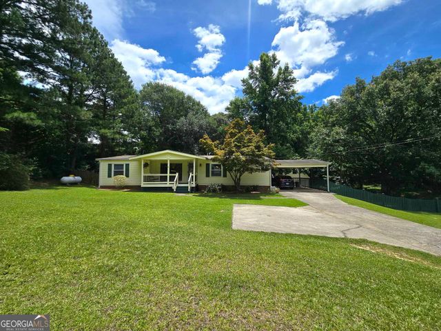 2950 Broadnax Drive, Loganville, GA 30052
