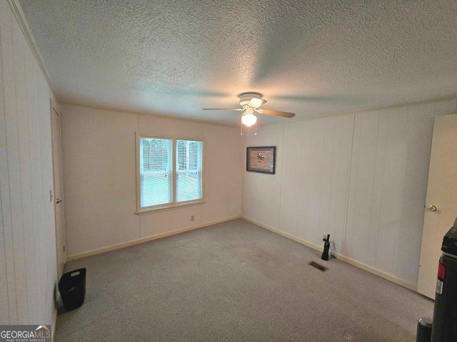 2950 Broadnax Drive, Loganville, GA 30052