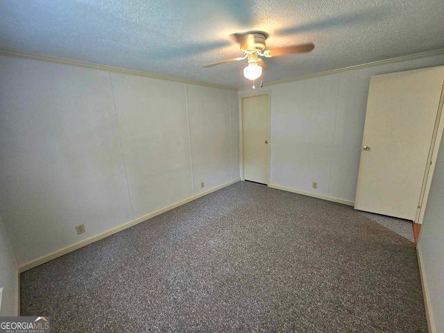2950 Broadnax Drive, Loganville, GA 30052