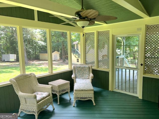 2950 Broadnax Drive, Loganville, GA 30052