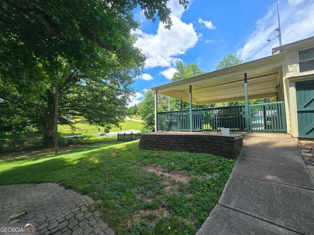 2950 Broadnax Drive, Loganville, GA 30052