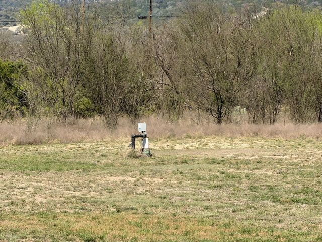 5200 RR 1120, Rio Frio, TX 78879