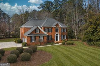 1700 Canterbury Pointe SE, Conyers, GA 30013