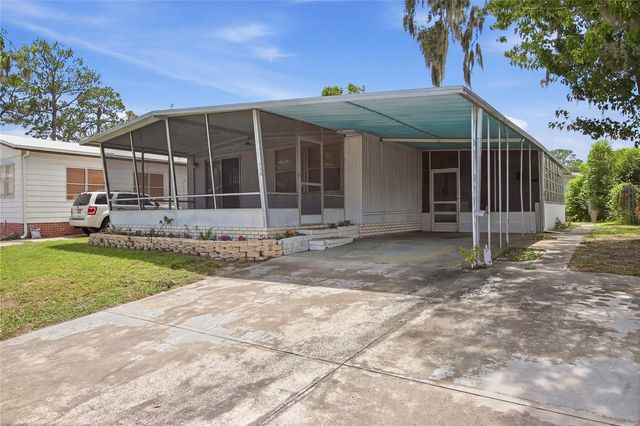 110 MAPLE DRIVE, Debary, FL 32713