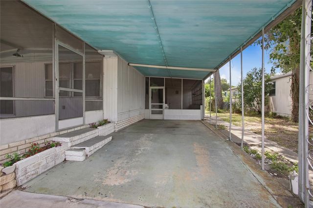 110 MAPLE DRIVE, Debary, FL 32713