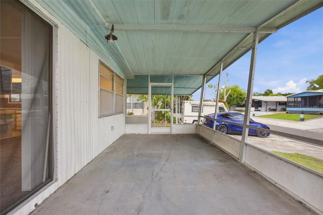 110 MAPLE DRIVE, Debary, FL 32713