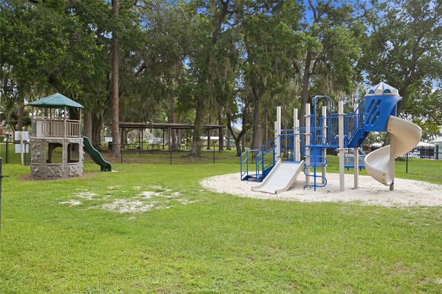 110 MAPLE DRIVE, Debary, FL 32713