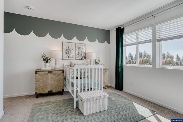 531 Spring Av, Woodburn, OR 97071