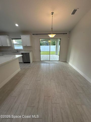 650 Rockinghorse Road, Melbourne, FL 32935