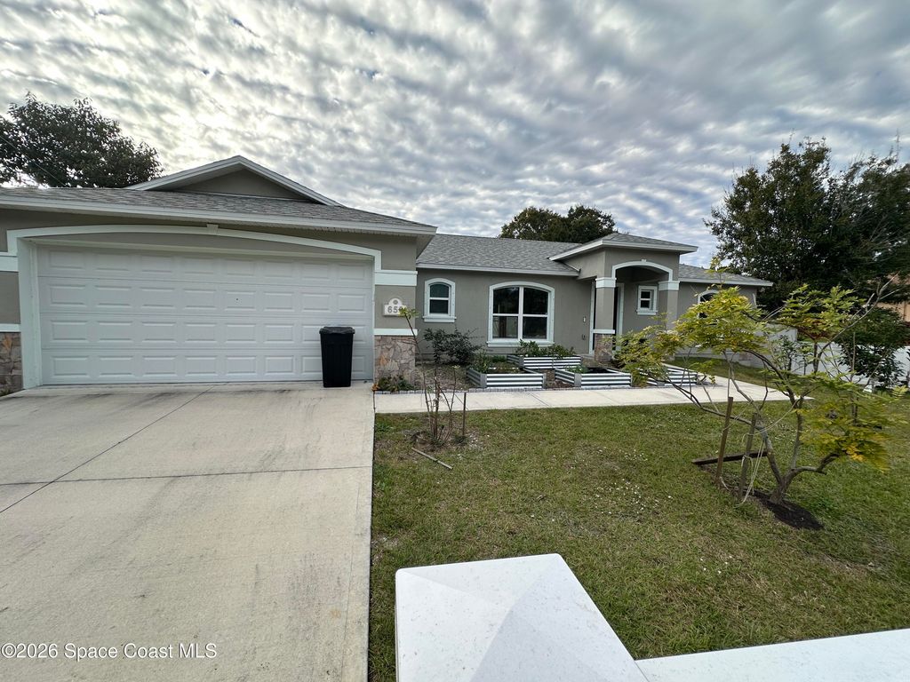 650 Rockinghorse Road, Melbourne, FL 32935