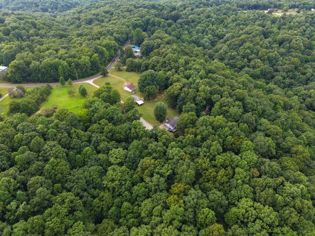 1416 Valley View Rd, Ashland City, TN 37015