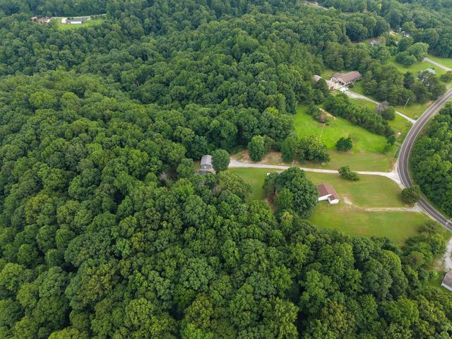 1416 Valley View Rd, Ashland City, TN 37015