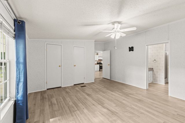 1416 Valley View Rd, Ashland City, TN 37015