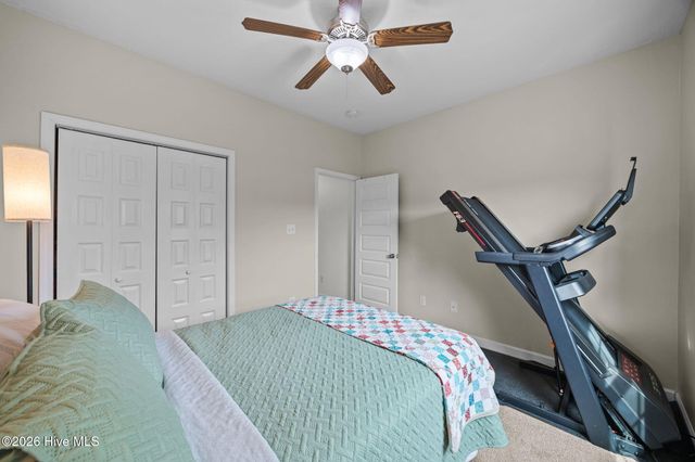 836 Queens Creek Road, Hubert, NC 28539