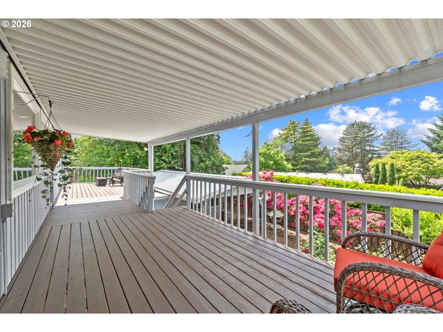 855 Sw SPRING Ln, Portland, OR 97225