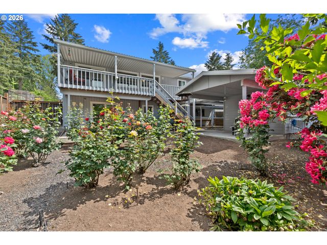 855 Sw SPRING Ln, Portland, OR 97225