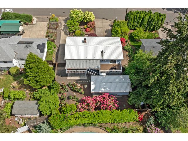 855 Sw SPRING Ln, Portland, OR 97225
