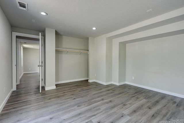 131 Sidney, San Antonio, TX 78203