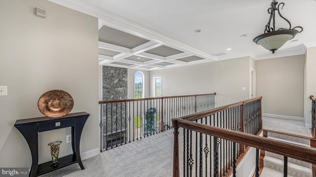 10941 MEADOW WALK LN, Bristow, VA 20136