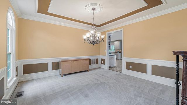 10941 MEADOW WALK LN, Bristow, VA 20136