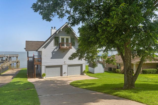 426 Apollo Drive, Livingston, TX 77351