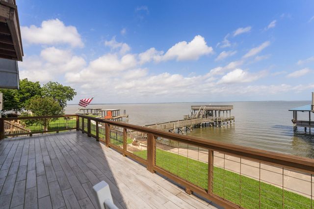 426 Apollo Drive, Livingston, TX 77351