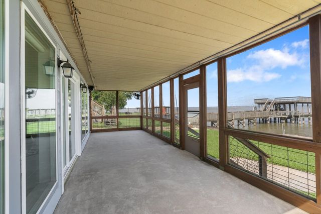 426 Apollo Drive, Livingston, TX 77351