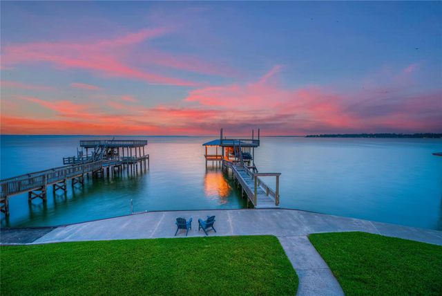 426 Apollo Drive, Livingston, TX 77351