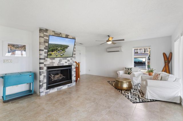 426 Apollo Drive, Livingston, TX 77351