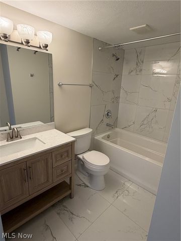 1237 Washington Avenue 809, Cleveland, OH 44113