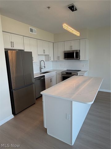 1237 Washington Avenue 809, Cleveland, OH 44113