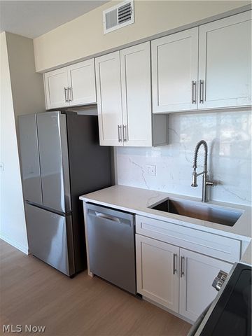 1237 Washington Avenue 809, Cleveland, OH 44113