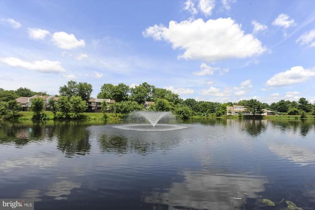 120 E MEADOWLAND LN E, Sterling, VA 20164