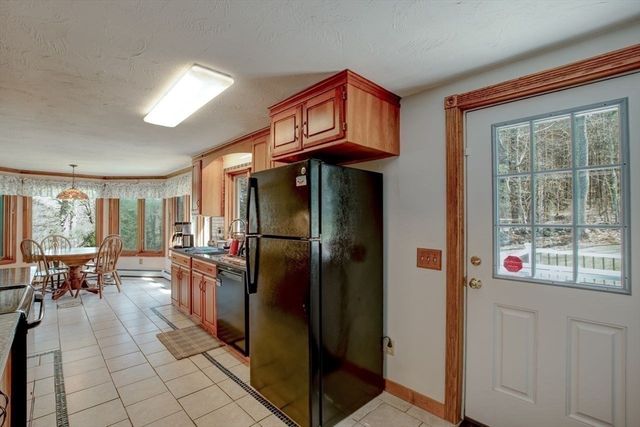 205 East Rindge Road, Ashburnham, MA 01430