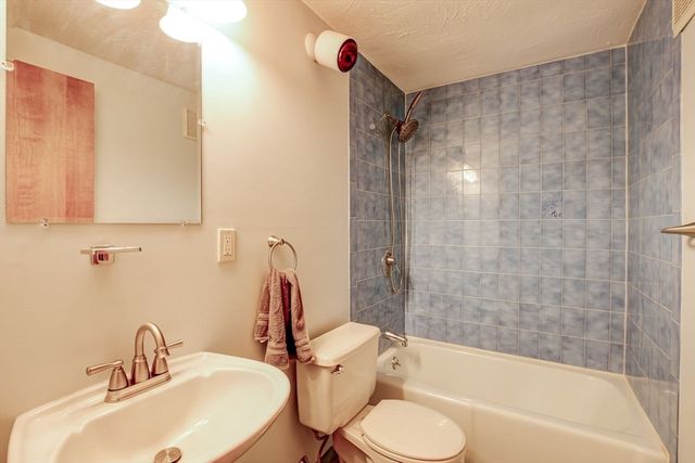 205 East Rindge Road, Ashburnham, MA 01430