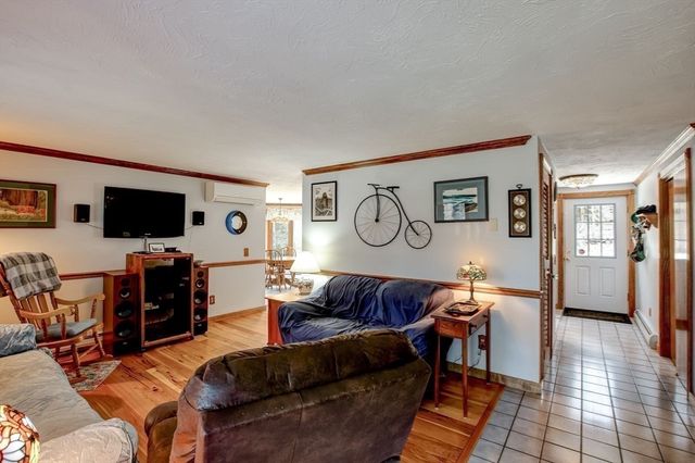 205 East Rindge Road, Ashburnham, MA 01430