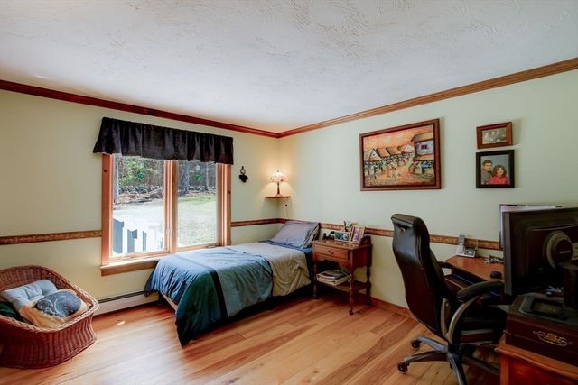 205 East Rindge Road, Ashburnham, MA 01430