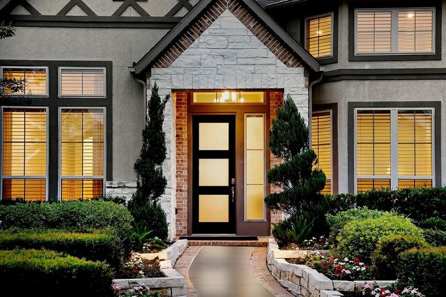 15310 Viviente Drive, Conroe, TX 77302