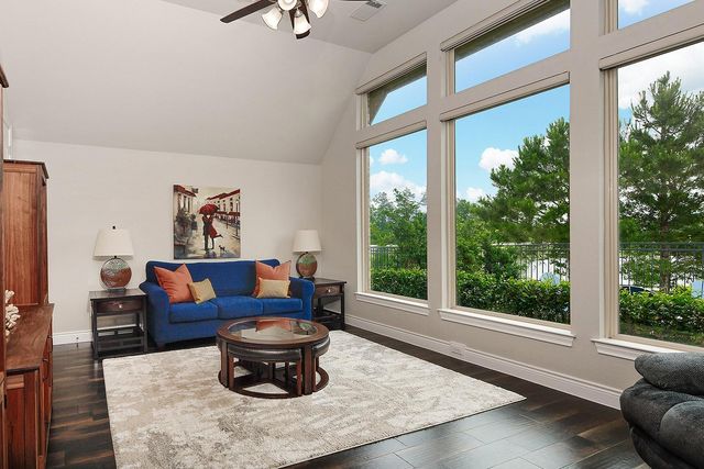 15310 Viviente Drive, Conroe, TX 77302