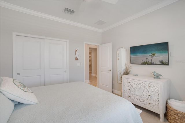 5841 LONG SHORE LOOP, Sarasota, FL 34238