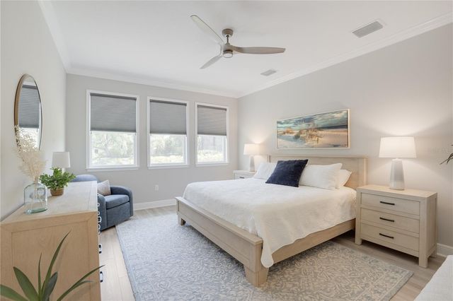 5841 LONG SHORE LOOP, Sarasota, FL 34238