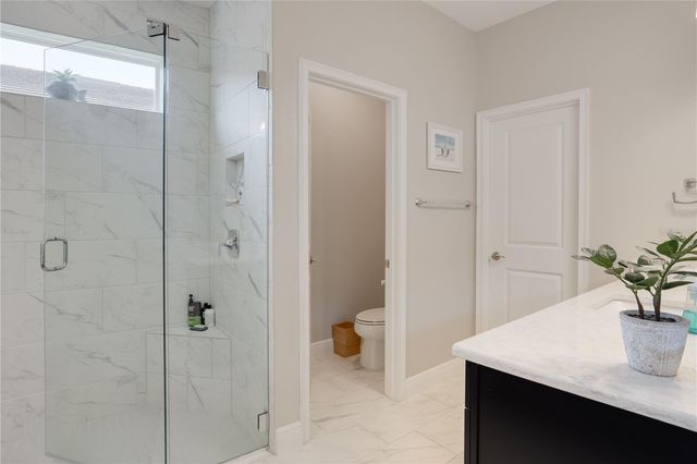 5841 LONG SHORE LOOP, Sarasota, FL 34238